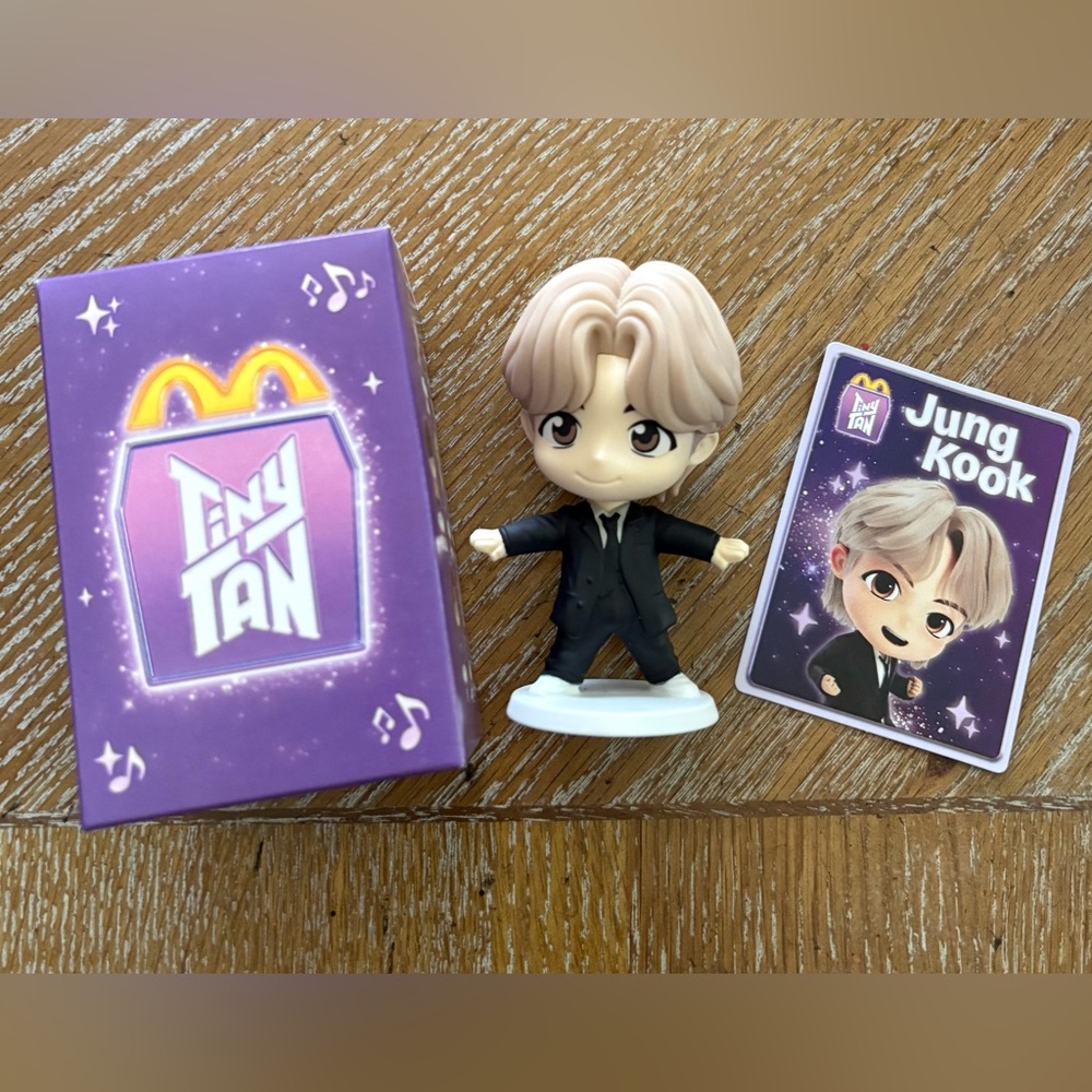 McDonald’s Happy Meal Tiny Tan BTS Jung Kook